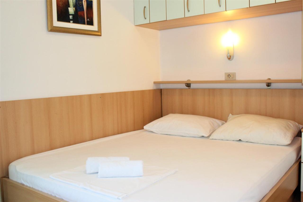 City Center Apartments Miro Makarska Buitenkant foto