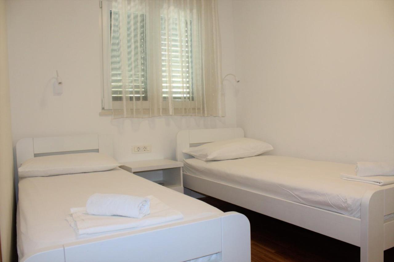 City Center Apartments Miro Makarska Buitenkant foto