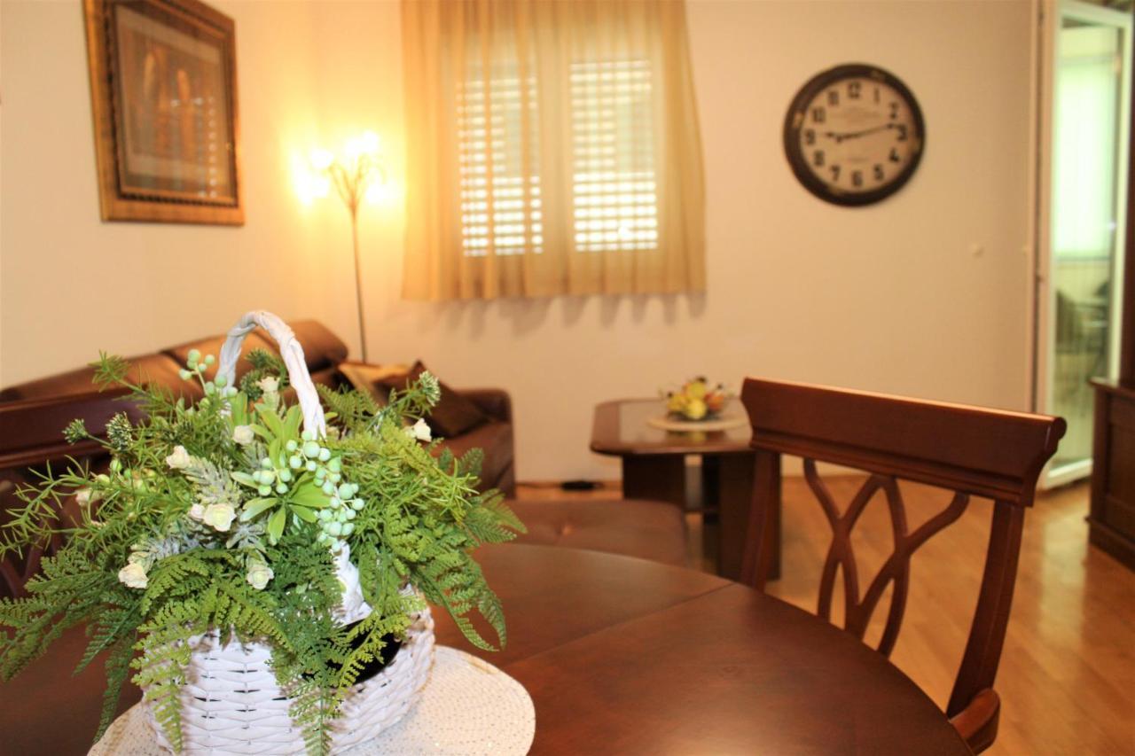 City Center Apartments Miro Makarska Buitenkant foto