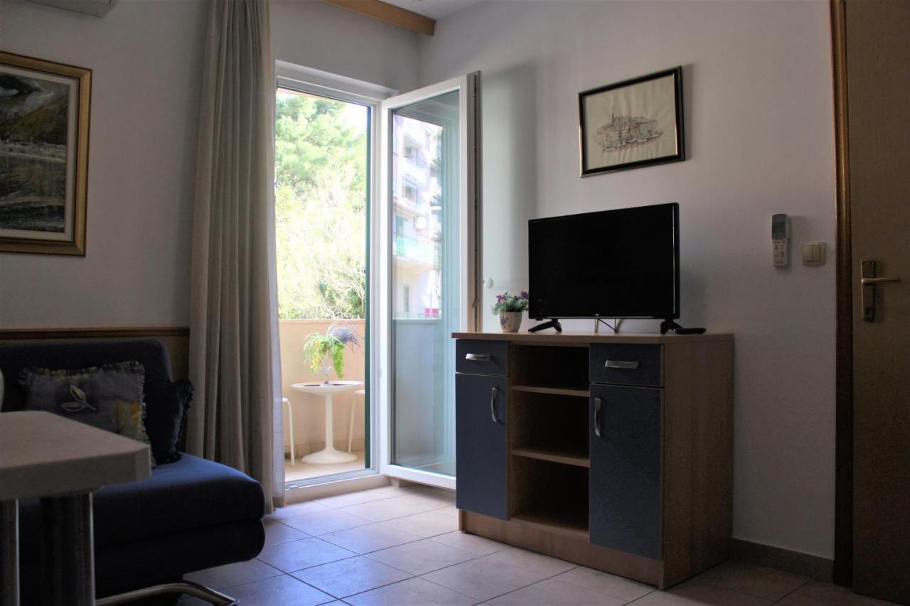 City Center Apartments Miro Makarska Buitenkant foto